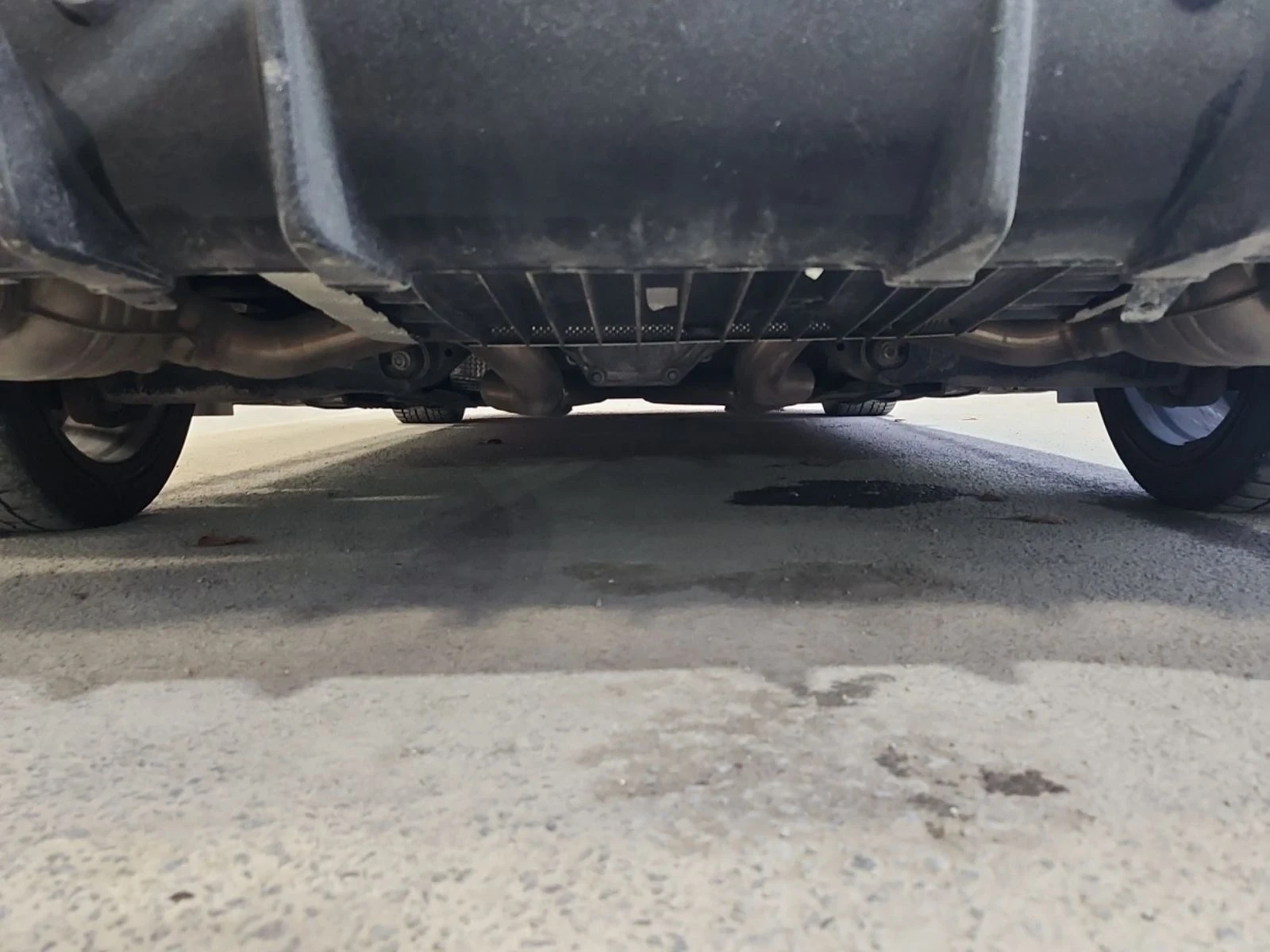 Mercedes-Benz C 43 AMG Burmester* 360View* CarPlay* Ambient* , снимка 17 - Автомобили и джипове - 53812021