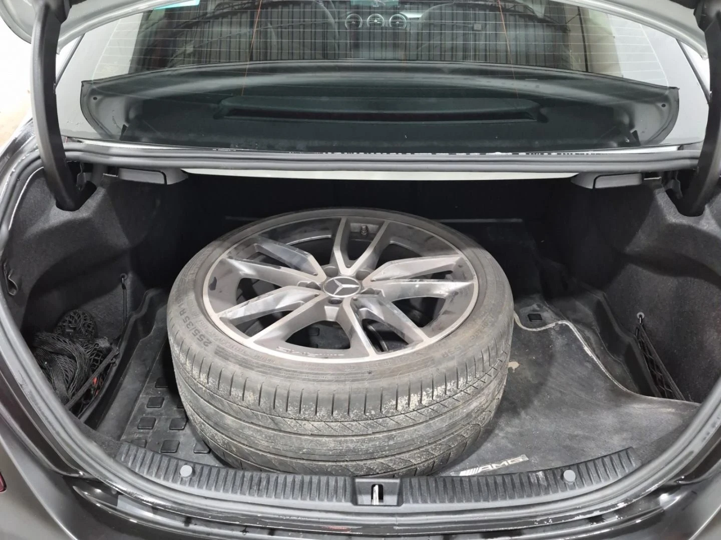 Mercedes-Benz C 43 AMG Burmester* 360View* CarPlay* Ambient* , снимка 16 - Автомобили и джипове - 53812021