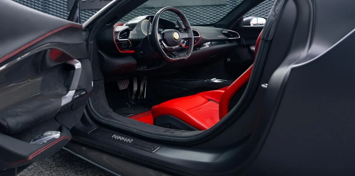 Ferrari 296 GTS Spider, снимка 6 - Автомобили и джипове - 54341228