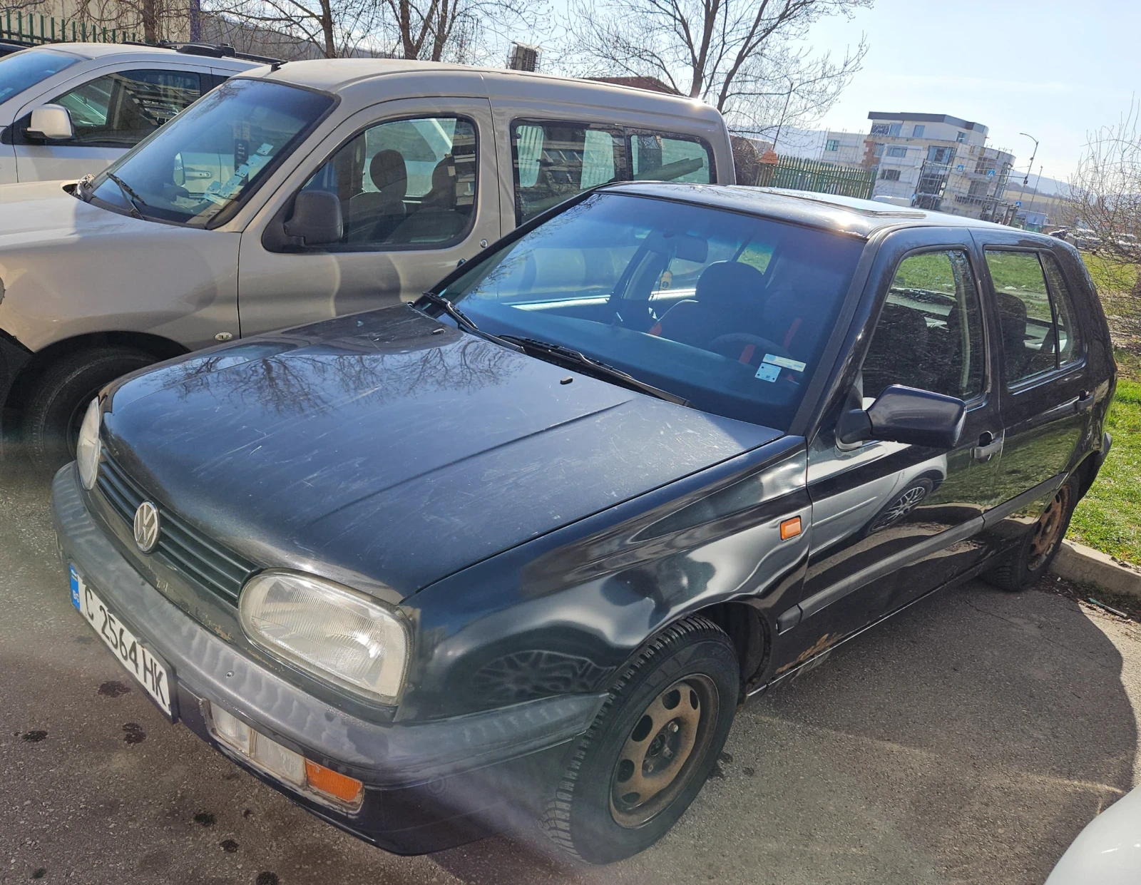 VW Golf 1.6 бензин/газ, снимка 2 - Автомобили и джипове - 54374990