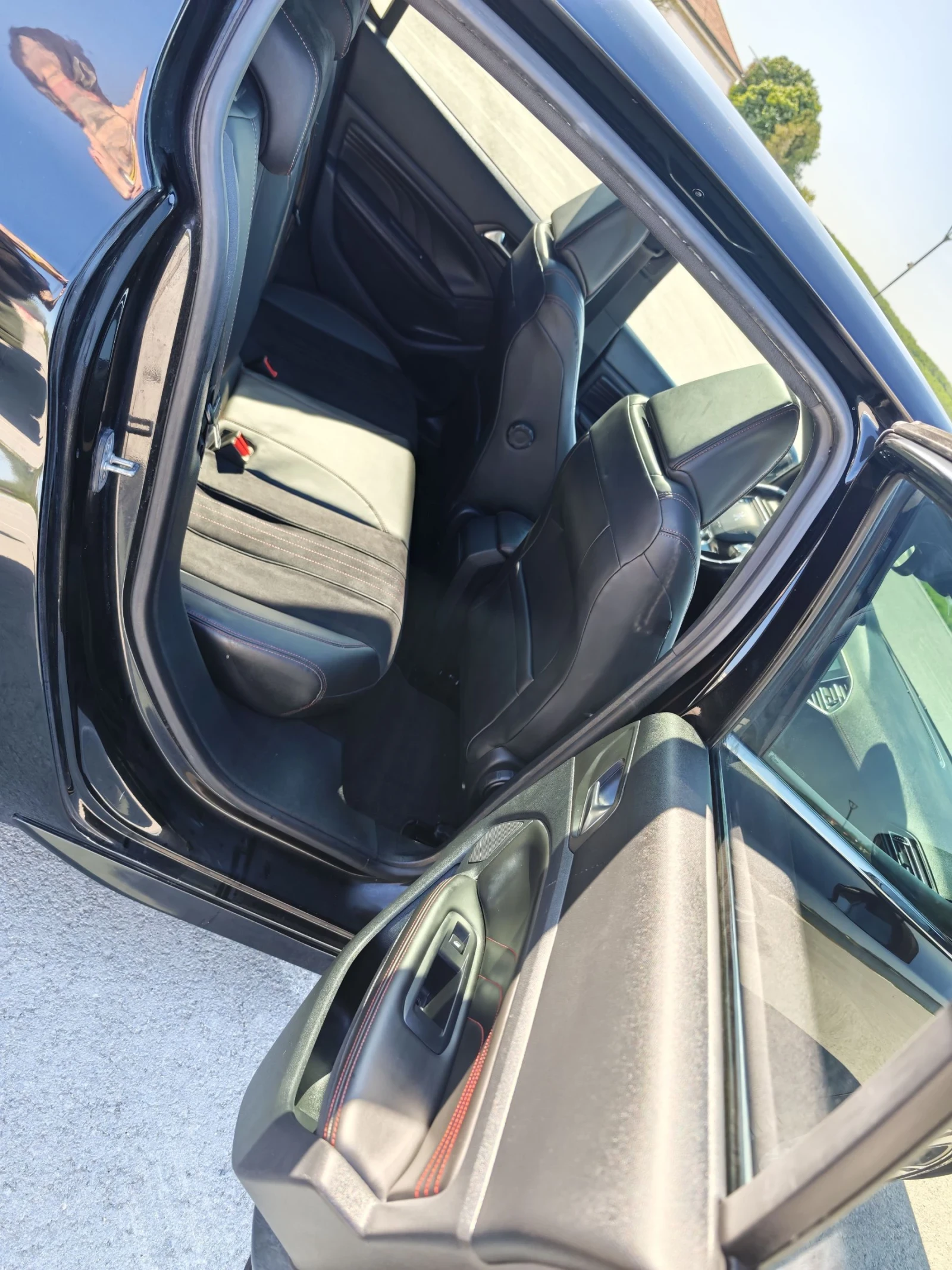 Peugeot 308 Gt Line 2.0hdi 180k.c., снимка 9 - Автомобили и джипове - 54455370