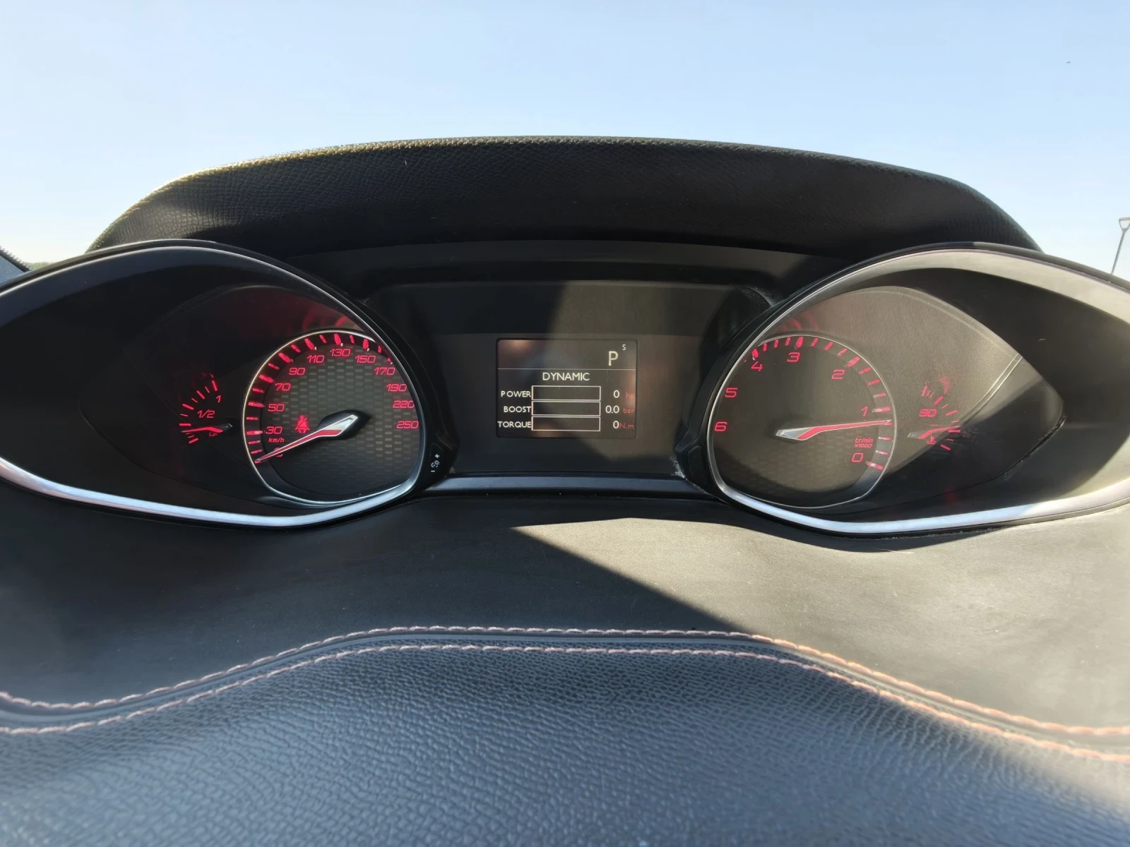 Peugeot 308 Gt Line 2.0hdi 180k.c., снимка 14 - Автомобили и джипове - 54455370