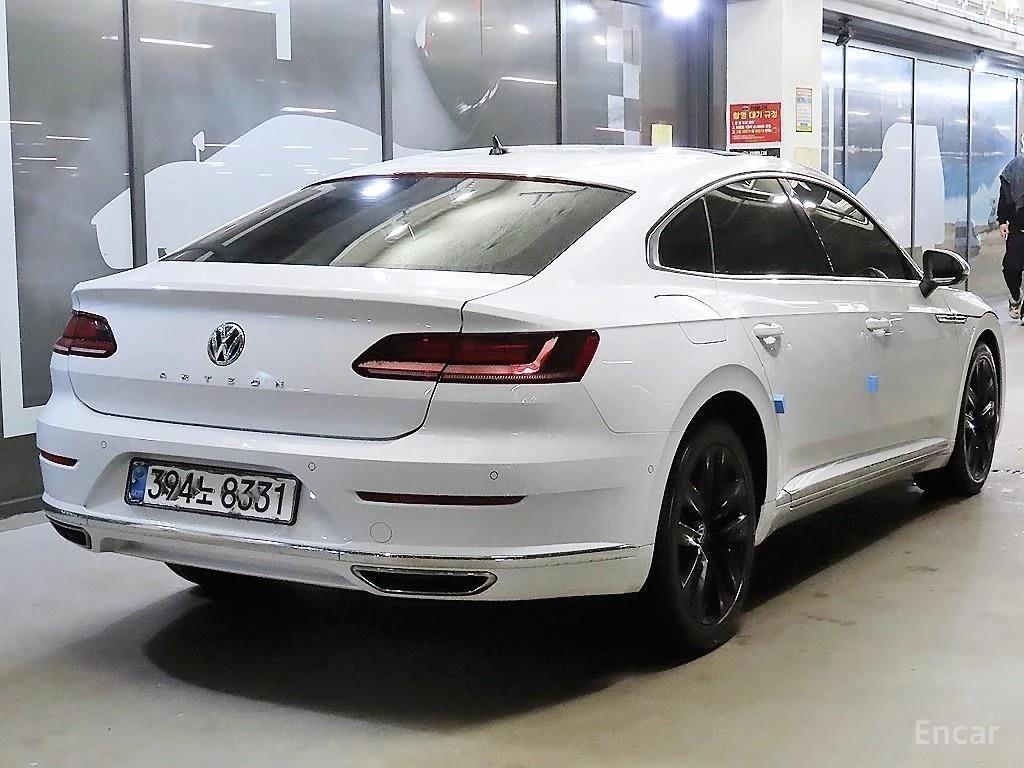 VW Arteon 2.0 TDI Prestige* ПОДГРЕВ* ОБДУХВАНЕ* HEAD-UP* 360, снимка 3 - Автомобили и джипове - 54633361