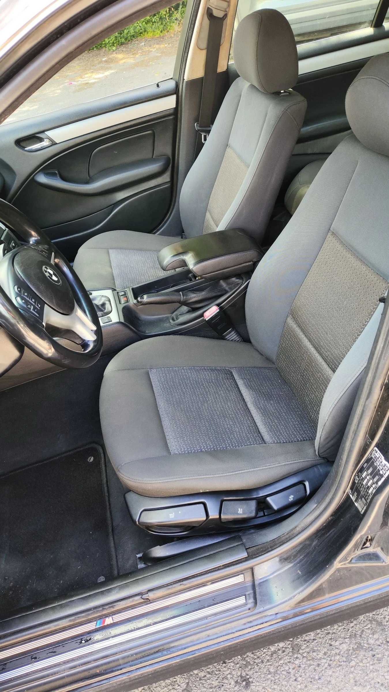 BMW 320, снимка 6 - Автомобили и джипове - 54780322