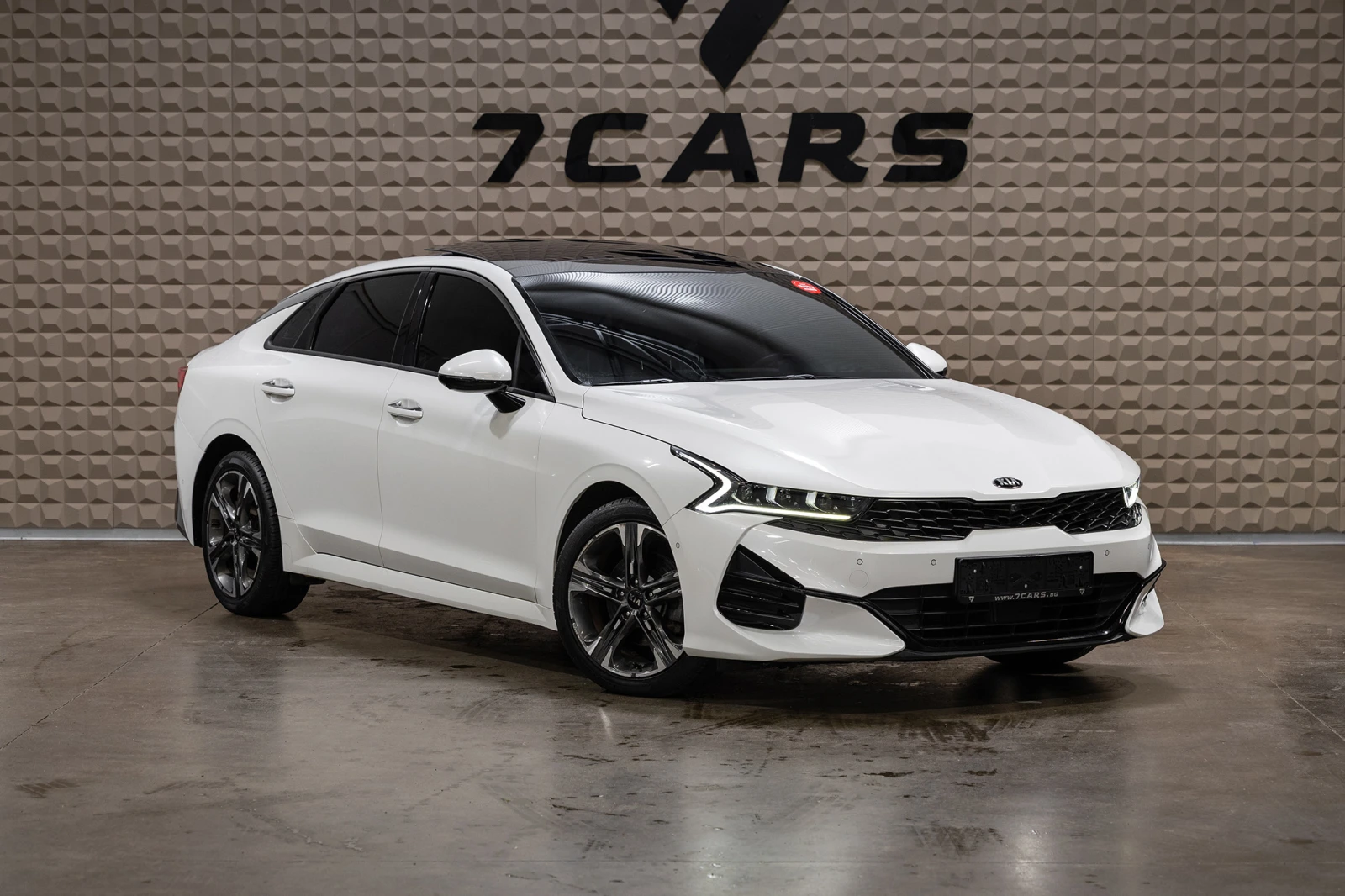 Kia K5 * Signature * Панорама * Подгрев и обдухване * , снимка 3 - Автомобили и джипове - 54837901