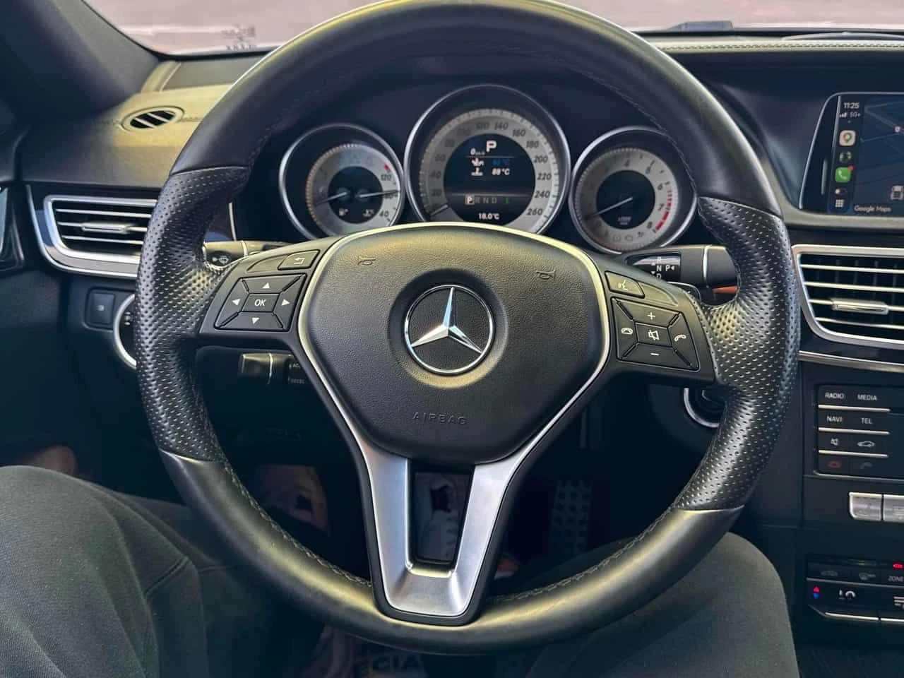 Mercedes-Benz E 400 4MATIC/ПАНОРАМА/ПОДГРЕВИ, снимка 11 - Автомобили и джипове - 55064692