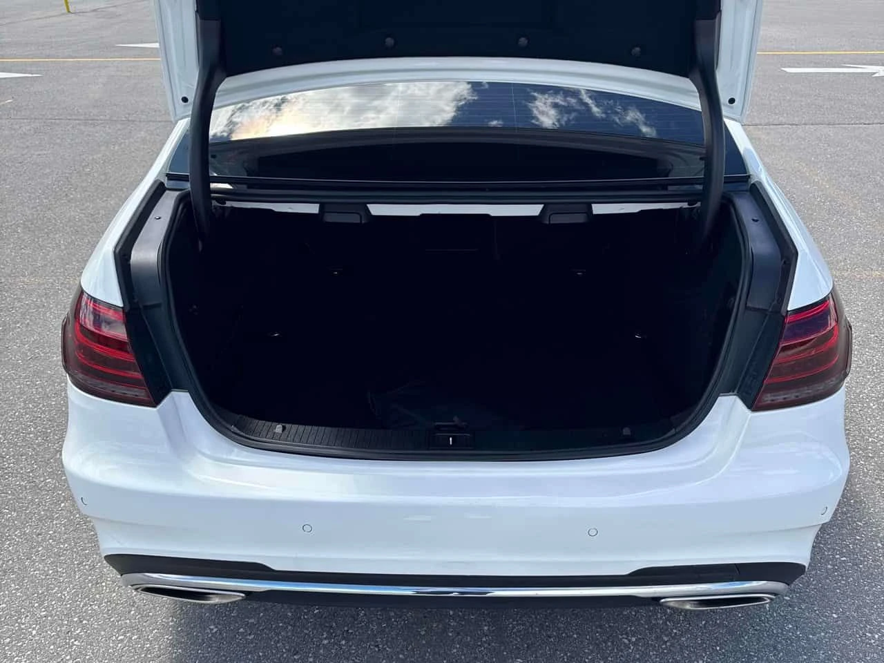 Mercedes-Benz E 400 4MATIC/ПАНОРАМА/ПОДГРЕВИ, снимка 16 - Автомобили и джипове - 55064692