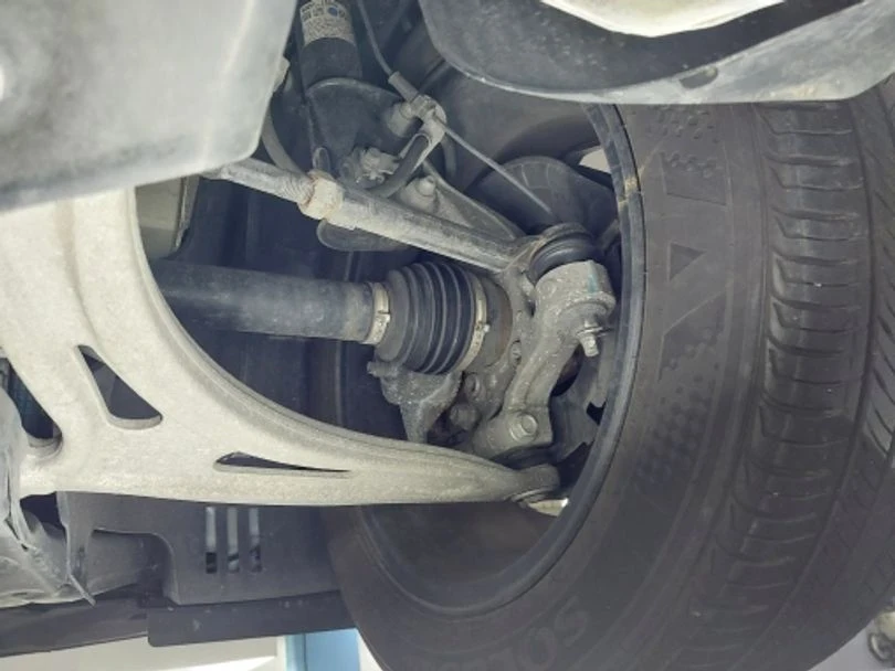 Kia K5 LPG * ОБДУХВАНЕ * КАМЕРА * 2 КЛЮЧА * LED * , снимка 17 - Автомобили и джипове - 55392901