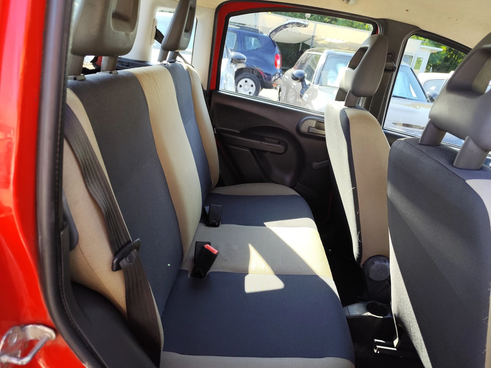 Fiat Panda 1.2i* 4x4* KLIMA* BLUETOOTH* , снимка 11 - Автомобили и джипове - 55483322