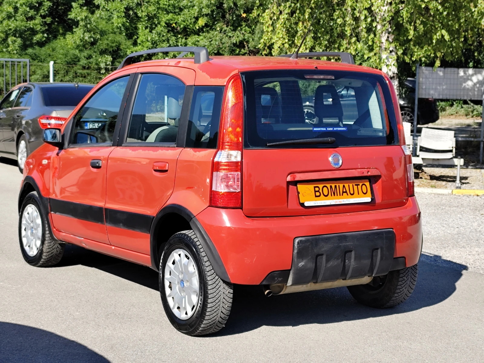 Fiat Panda 1.2i* 4x4* KLIMA* BLUETOOTH* , снимка 6 - Автомобили и джипове - 55483322