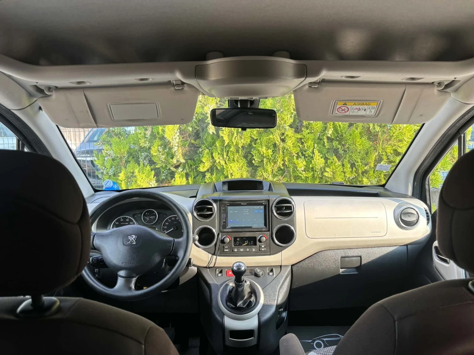Peugeot Partner 1.6 hdi/ 116 к.с., снимка 13 - Автомобили и джипове - 55590703
