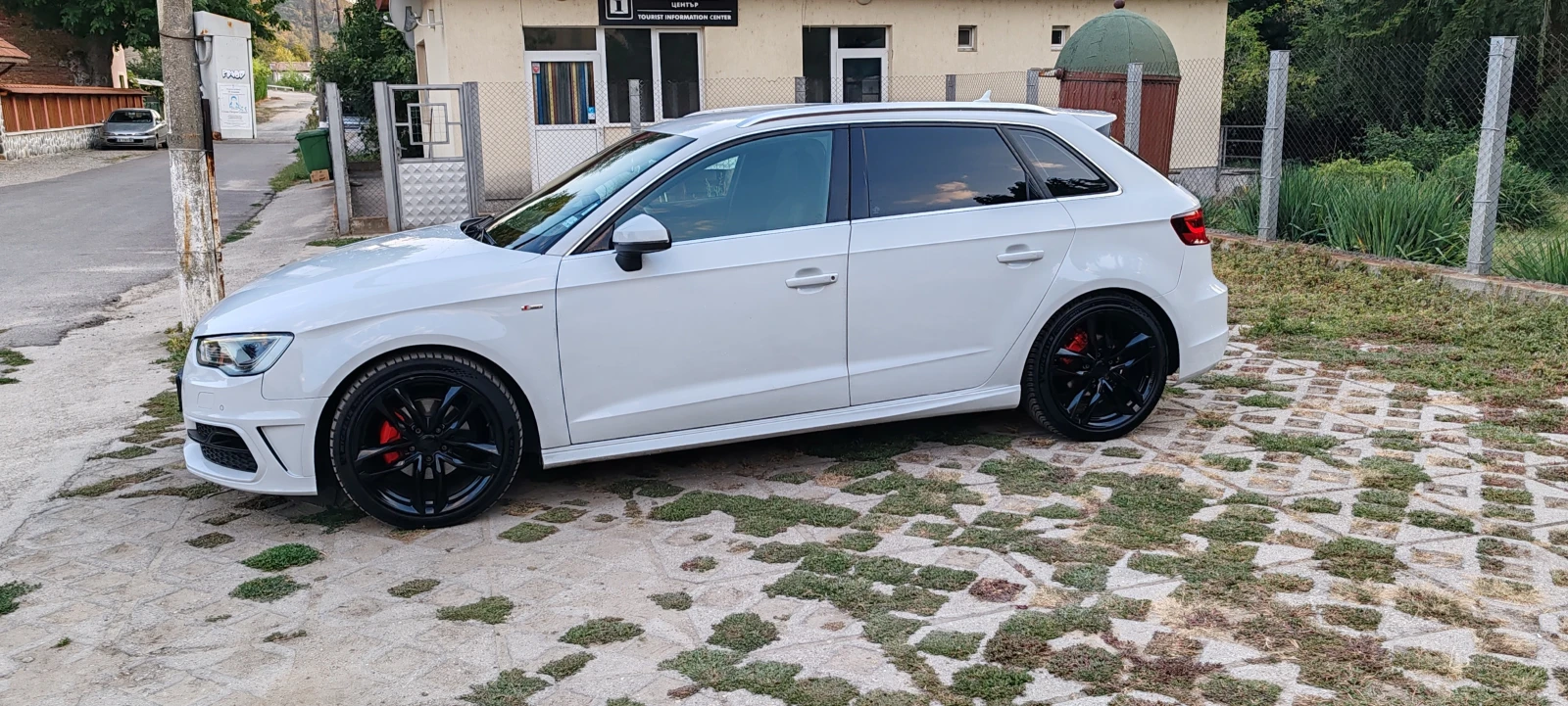 Audi A3 1.6TDI 3xS LINE, снимка 6 - Автомобили и джипове - 55750421