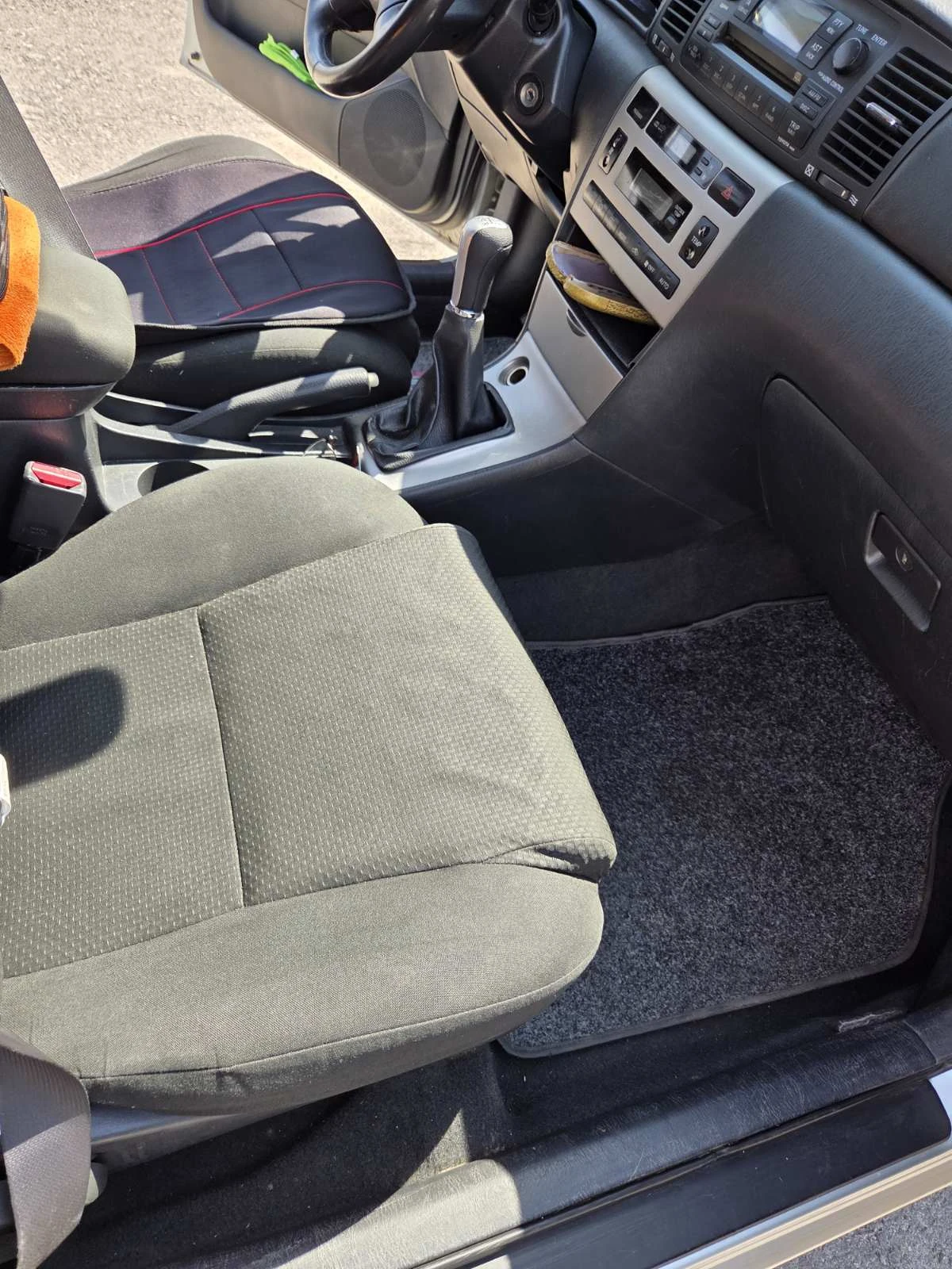 Toyota Corolla, снимка 6 - Автомобили и джипове - 55811874