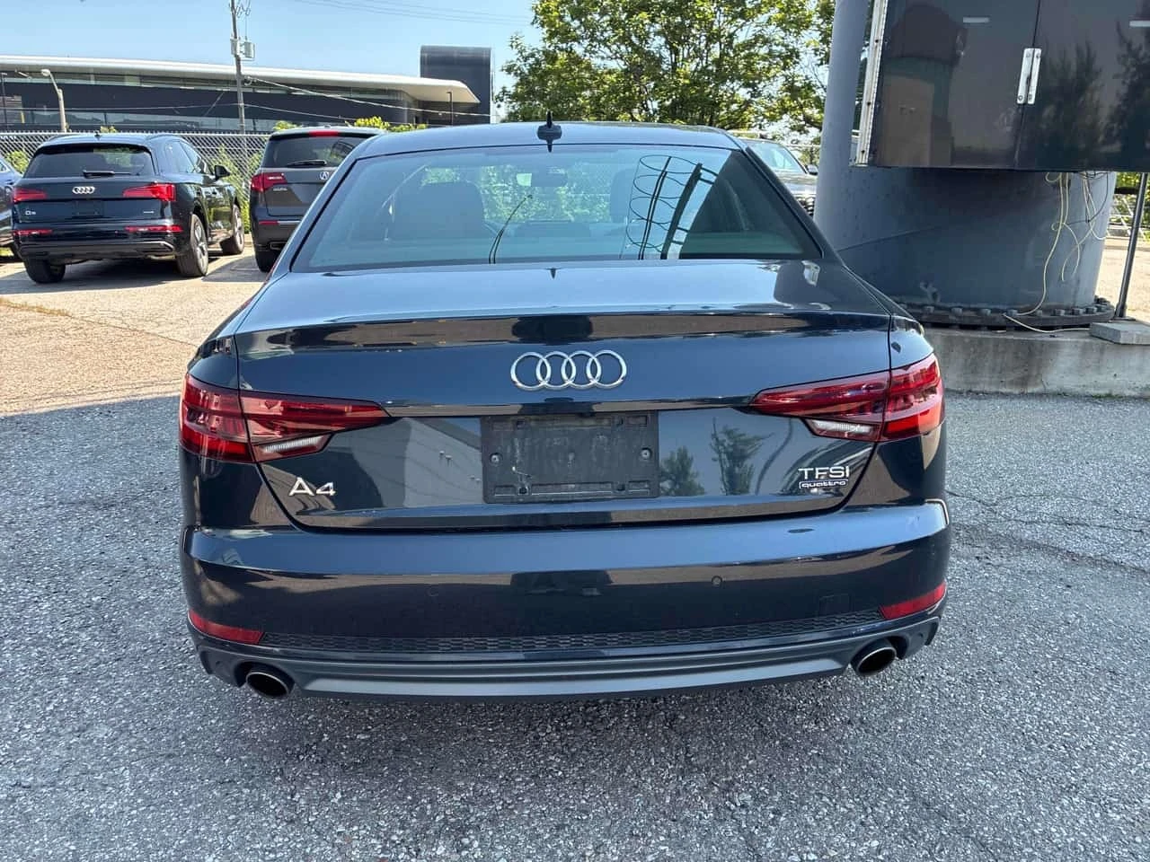 Audi A4 Progressiv  CARFAX, снимка 5 - Автомобили и джипове - 55874981