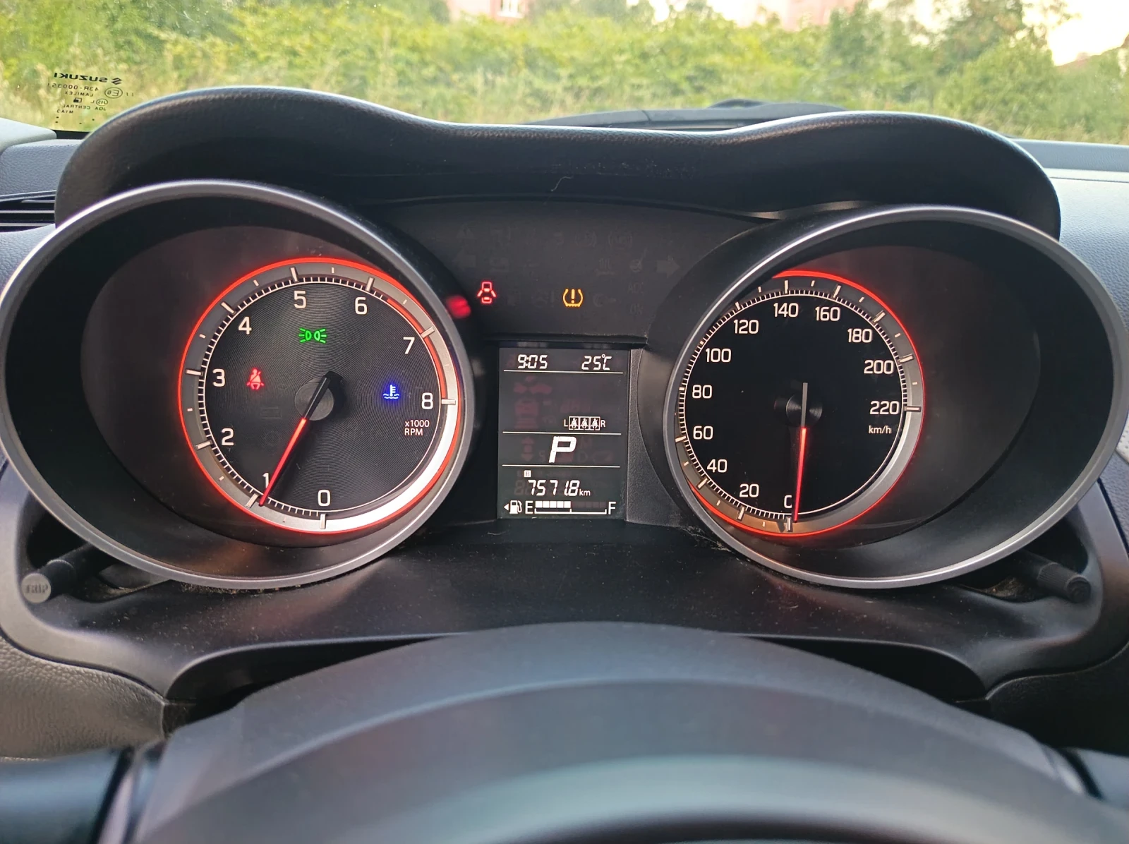 Suzuki Swift 1.2, снимка 17 - Автомобили и джипове - 55908365