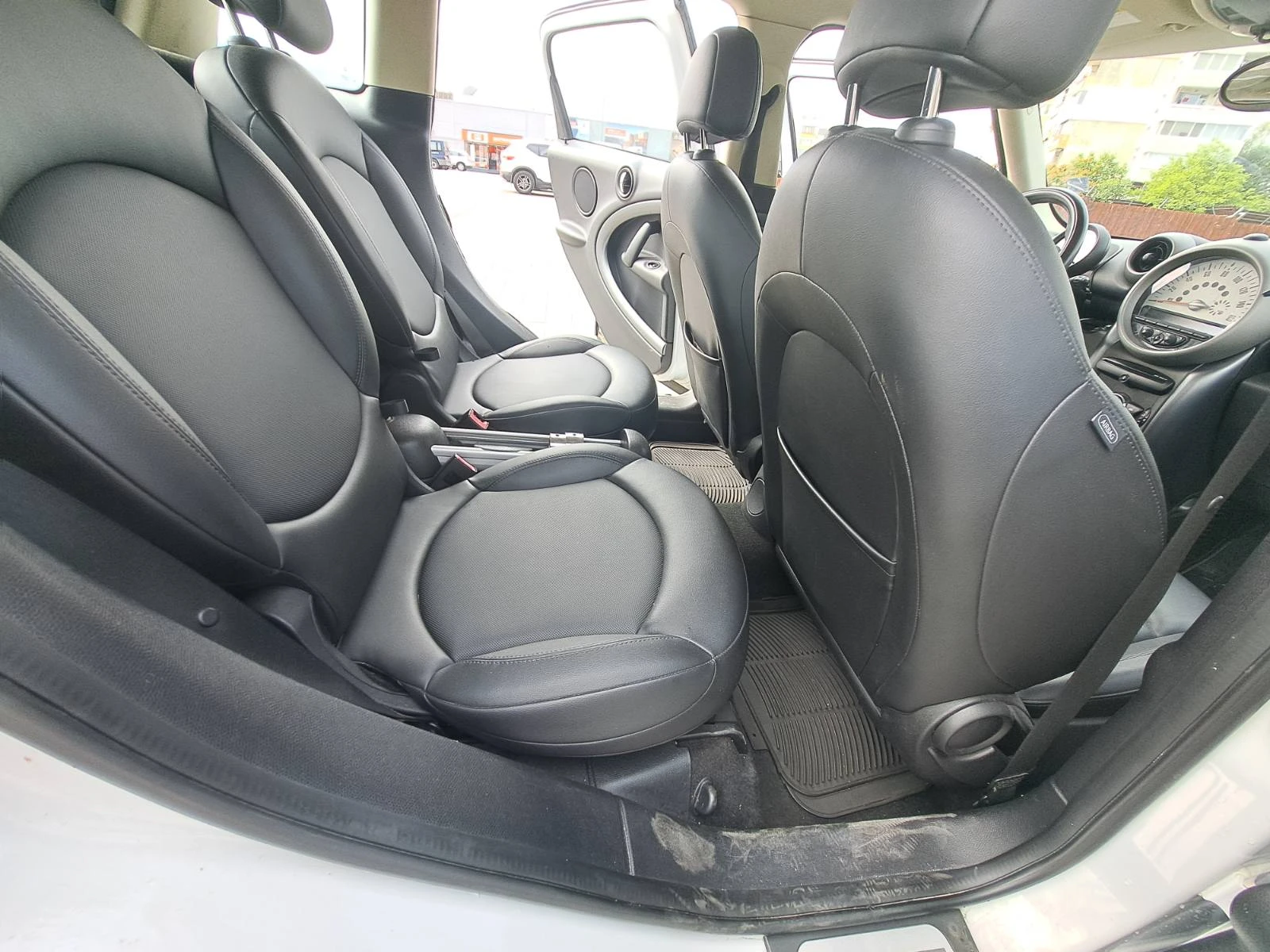 Mini Cooper s 1.6 Cooper Countryman, снимка 11 - Автомобили и джипове - 56111132