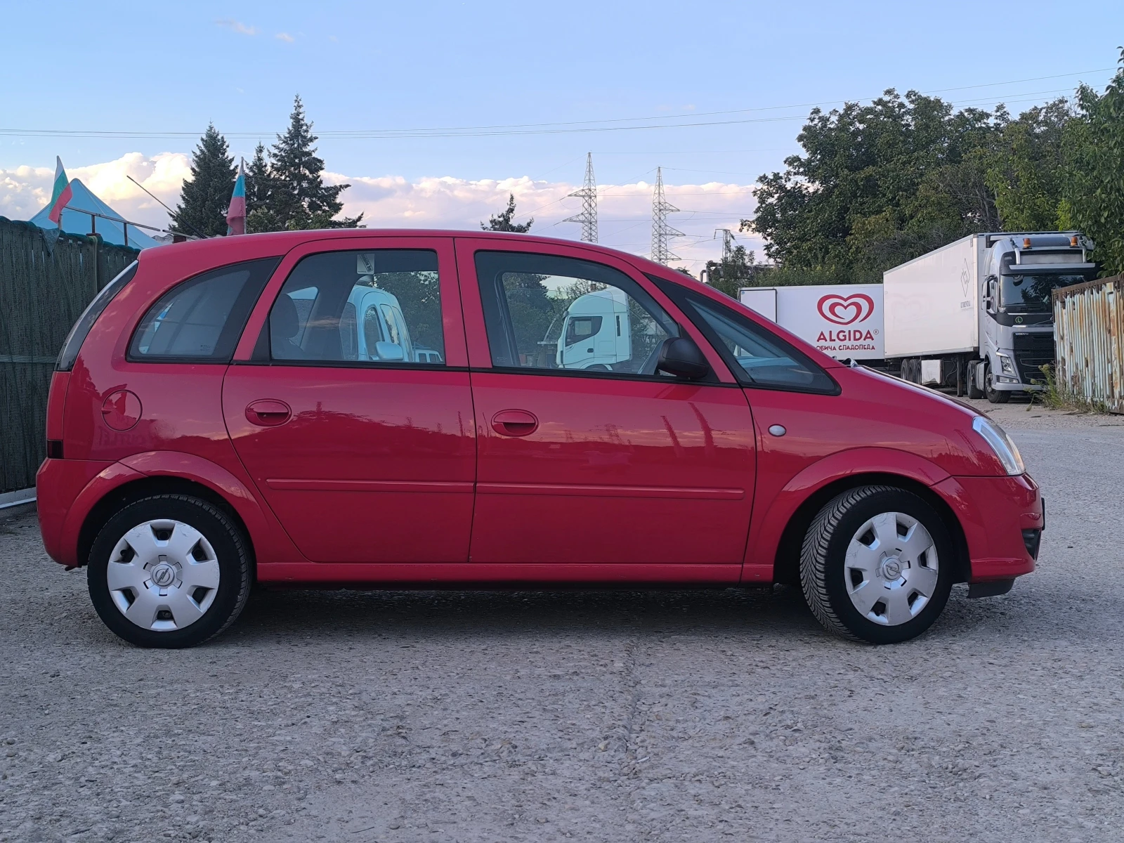 Opel Meriva 1, 8 АВТОМАТИК, снимка 4 - Автомобили и джипове - 56187338