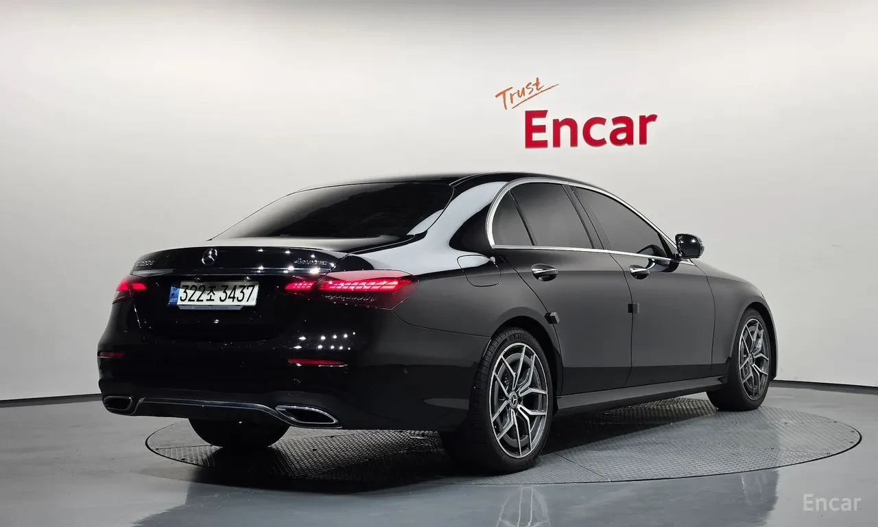 Mercedes-Benz E 220 d* 4MATIC* AMG LINE* DISTRONIC* �����* ������ ���� | Mobile.bg � ����������� 4