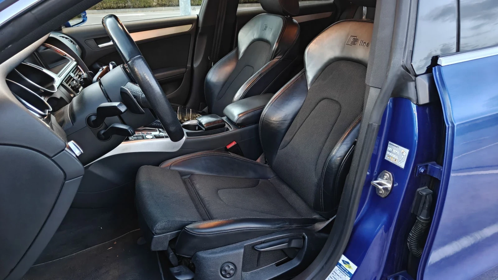 Audi A5 2.0TDI Sportback, снимка 8 - Автомобили и джипове - 56417591