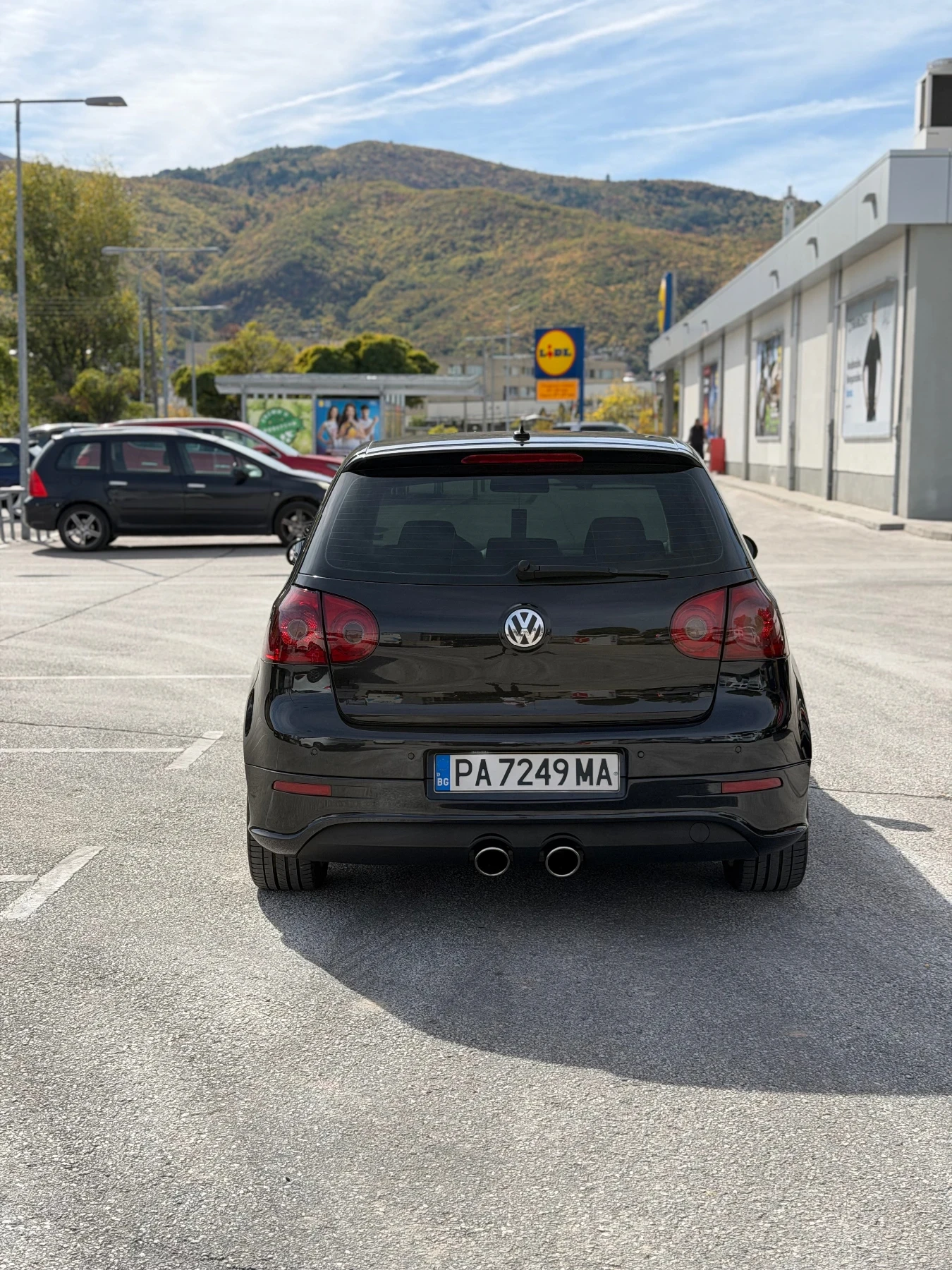 VW Golf, снимка 3 - Автомобили и джипове - 56518023