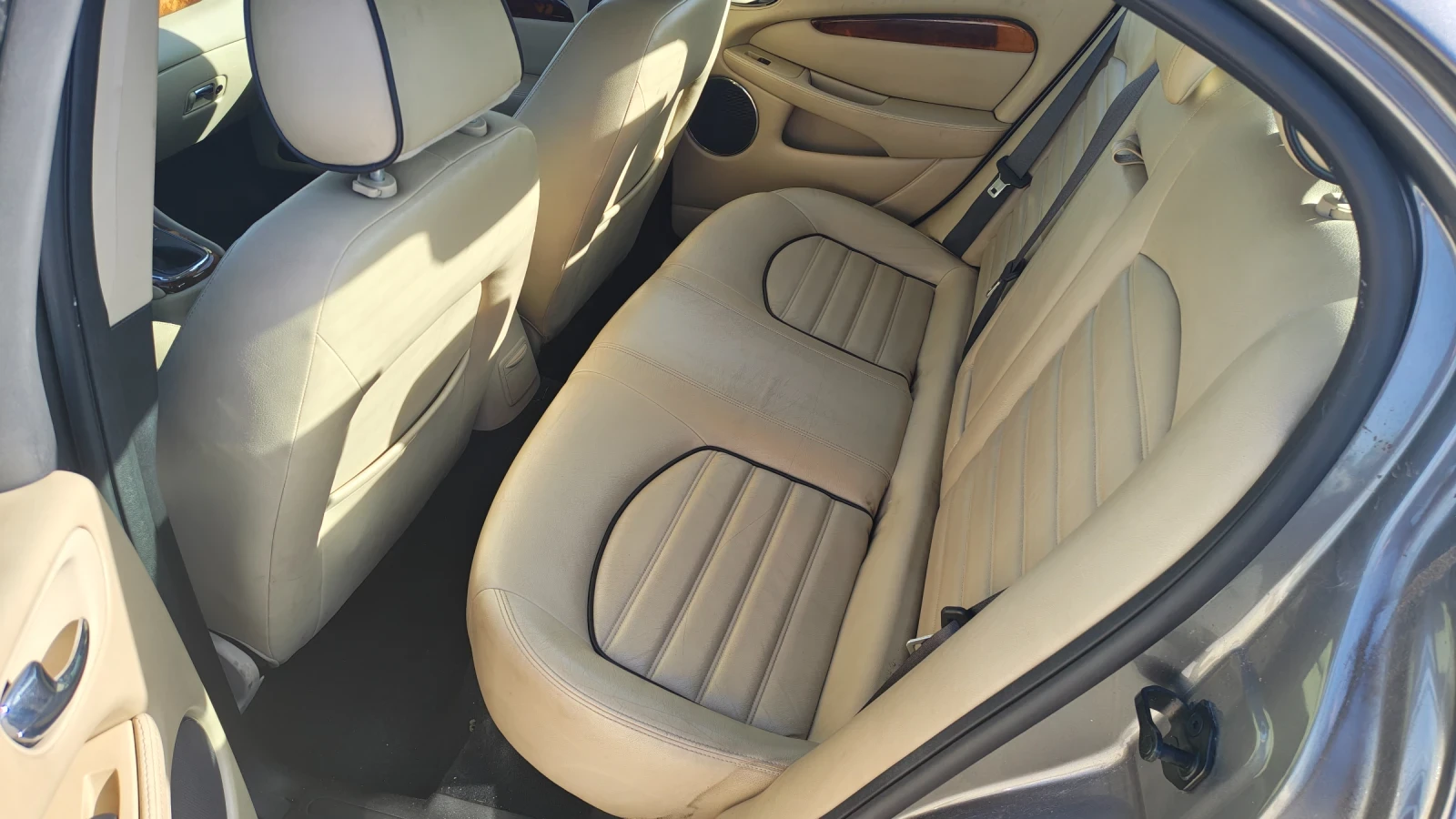 Jaguar X-type 2.2 d, снимка 10 - Автомобили и джипове - 56580130