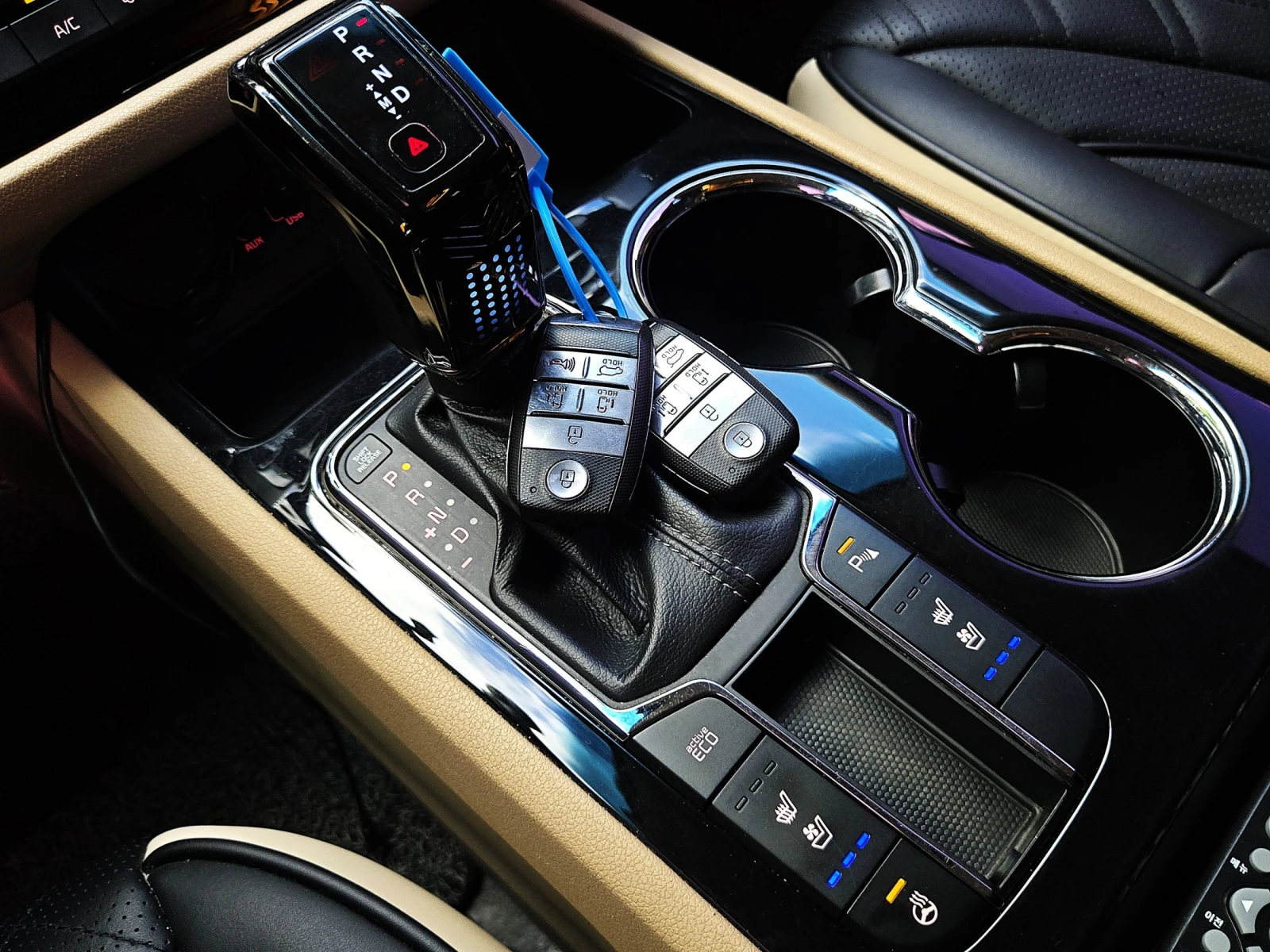 Kia Carnival ��������� ��. �������� ������ ����* encareu.com | Mobile.bg � ����������� 7