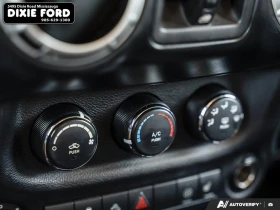 Jeep Wrangler 2012 UNLIMITED SAHARA* ДЪЛГА БАЗА* 3.6L VVT - 20900 лв. / 10686.00 € - 54649606 12