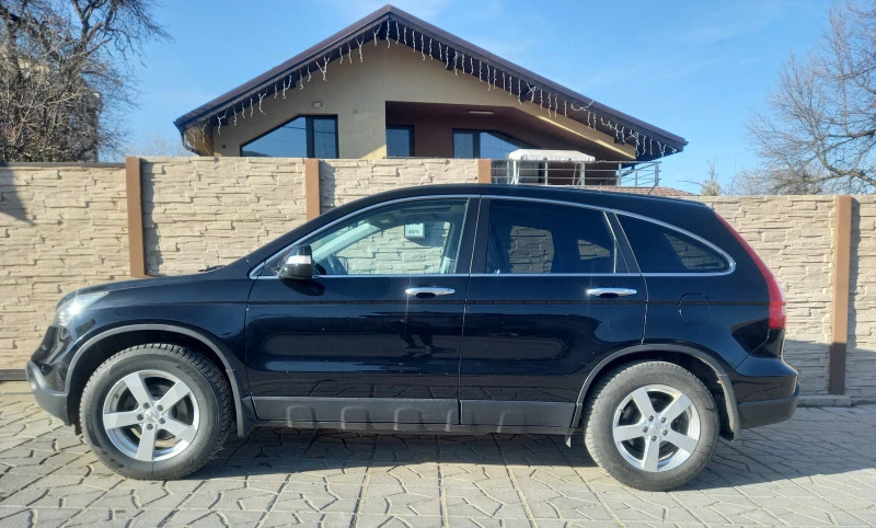 Honda Cr-v 2.0i-vtec 4x4 auto, снимка 2 - Автомобили и джипове - 44422535