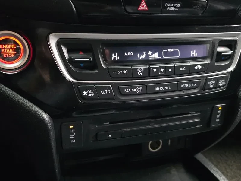Honda Pilot 3.5, снимка 16 - Автомобили и джипове - 56162234