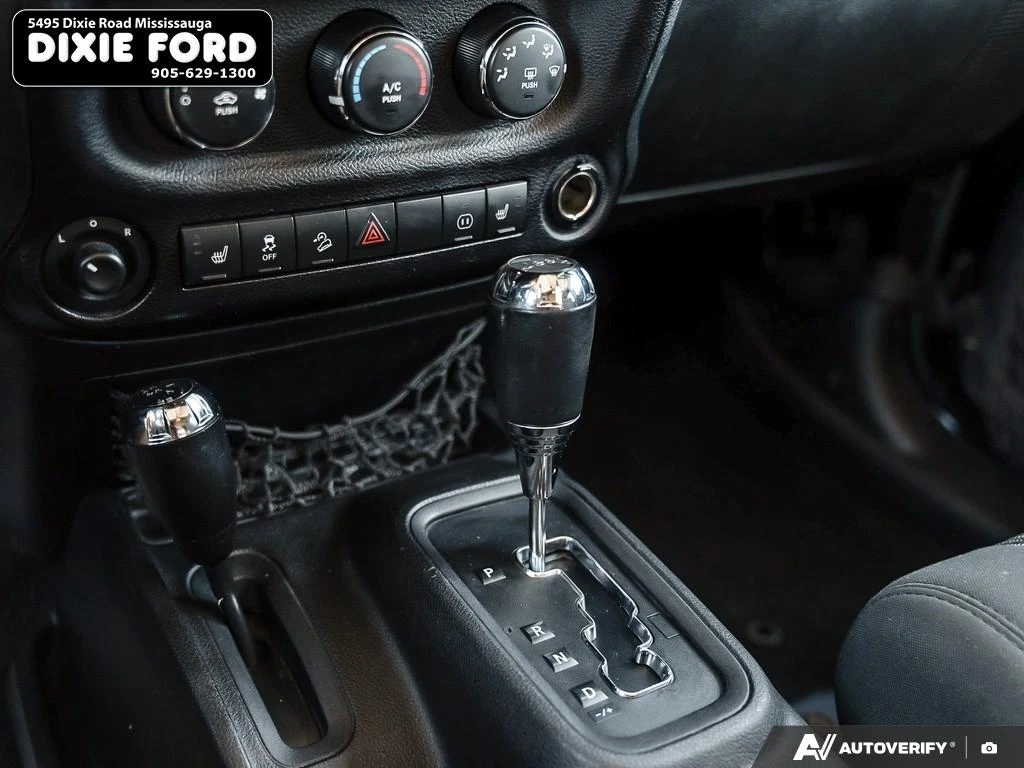 Jeep Wrangler 2012 UNLIMITED SAHARA*  * 3.6L VVT | Mobile.bg   10