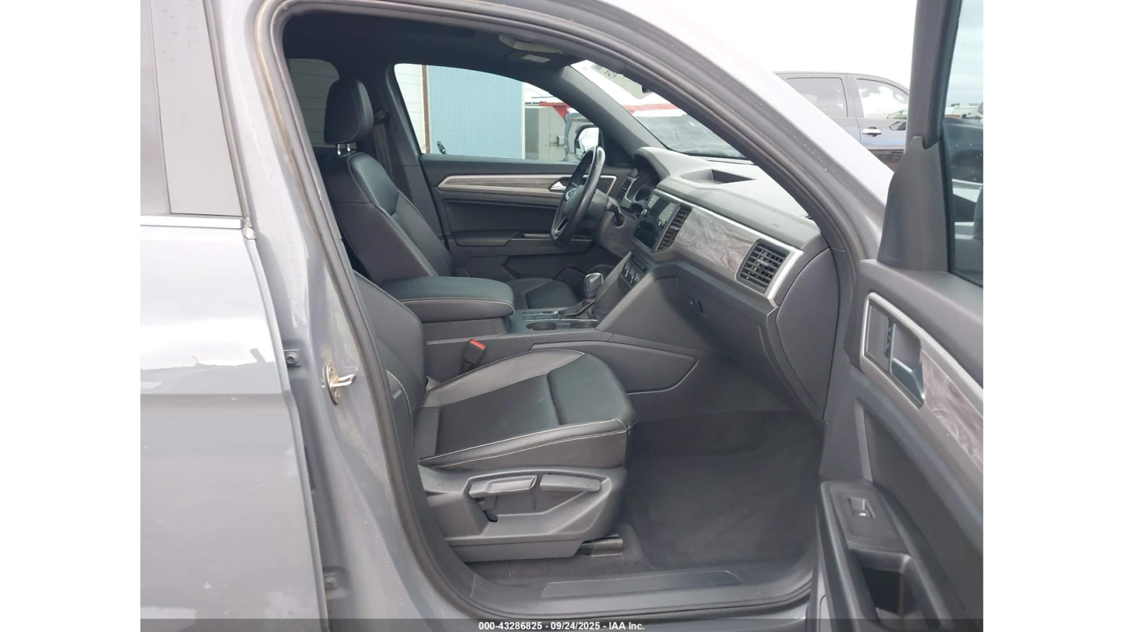VW Atlas CROSS SPORT 2.0T R-LINE | Mobile.bg � ����������� 10