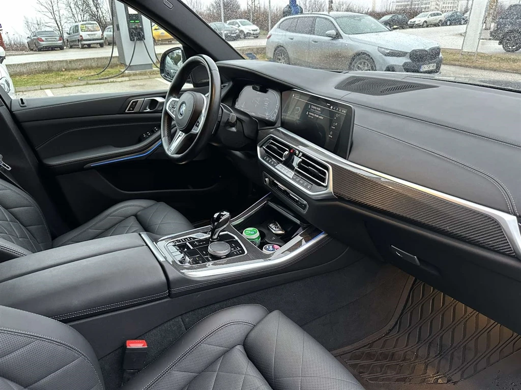 BMW X5 xDrive45e - изображение 8