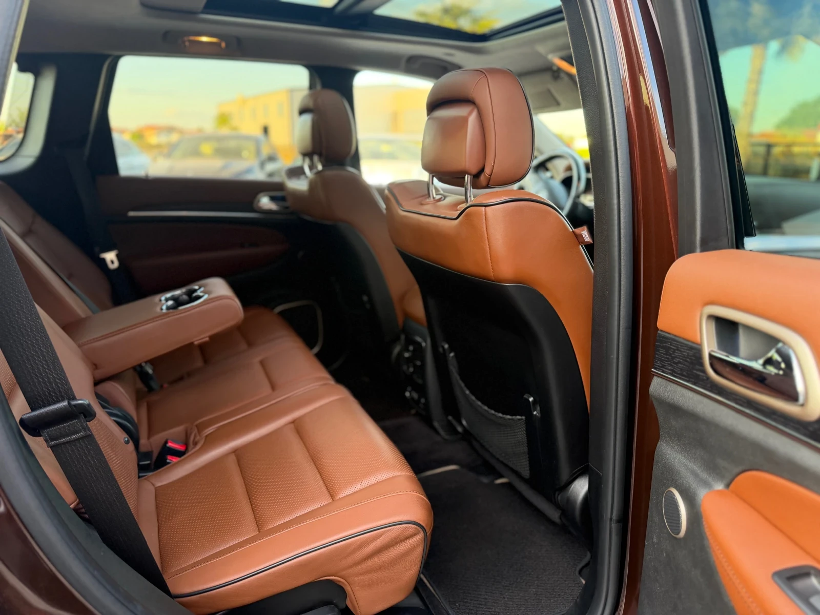 Jeep Grand cherokee SUMMIT= Podgriavane= Obduhvane= Panorama= Full, снимка 13 - Автомобили и джипове - 53841674