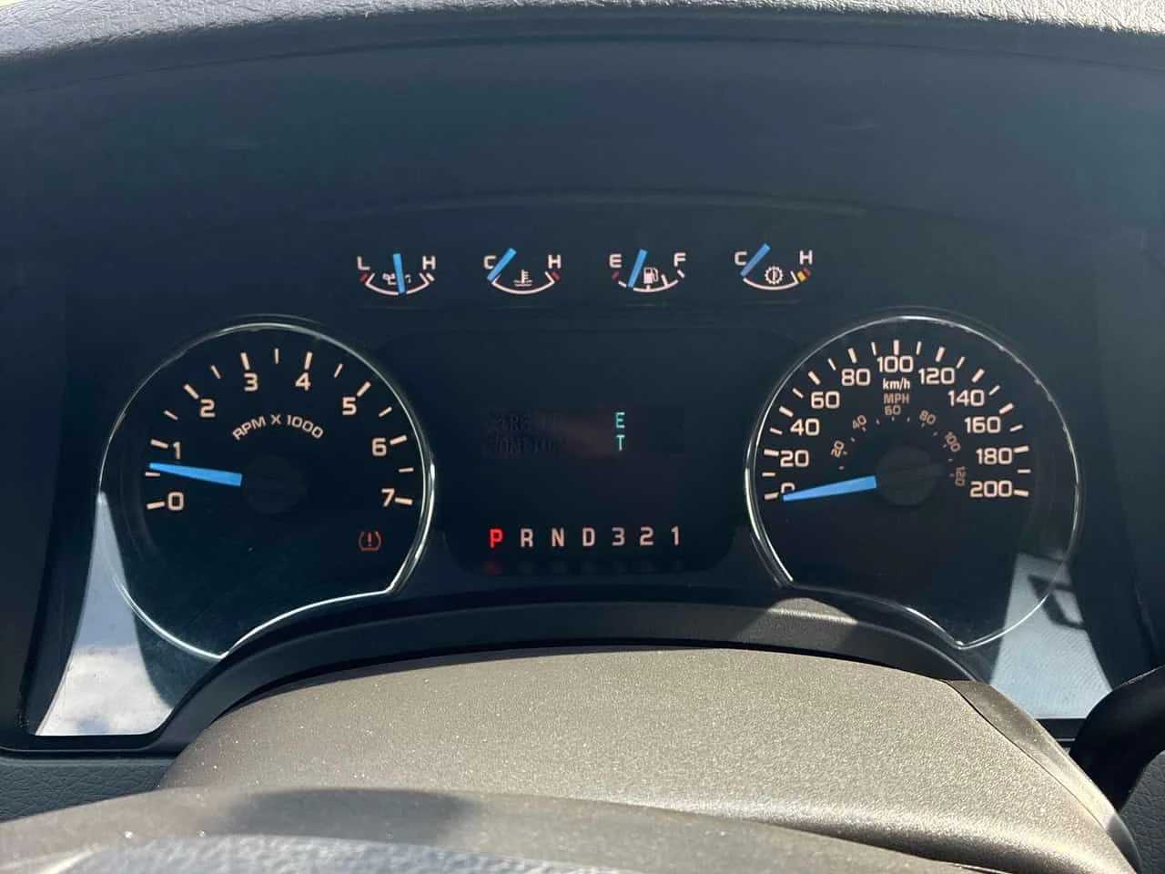 Ford F150 * 4WD SuperCrew* 2 КЛЮЧА* KEYLESS* , снимка 8 - Автомобили и джипове - 54329260