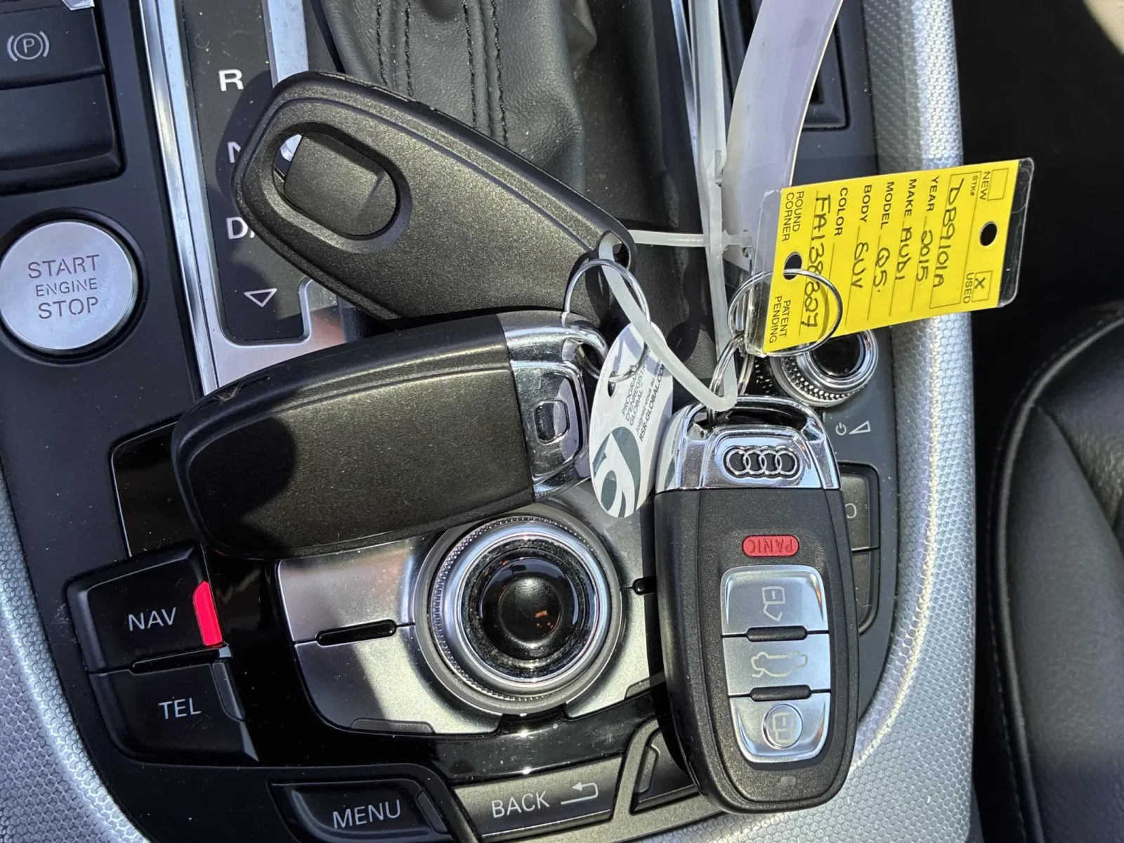 Audi Q5 Progressiv * * CARFAX * * АВТО КРЕДИТ * * , снимка 13 - Автомобили и джипове - 54479497