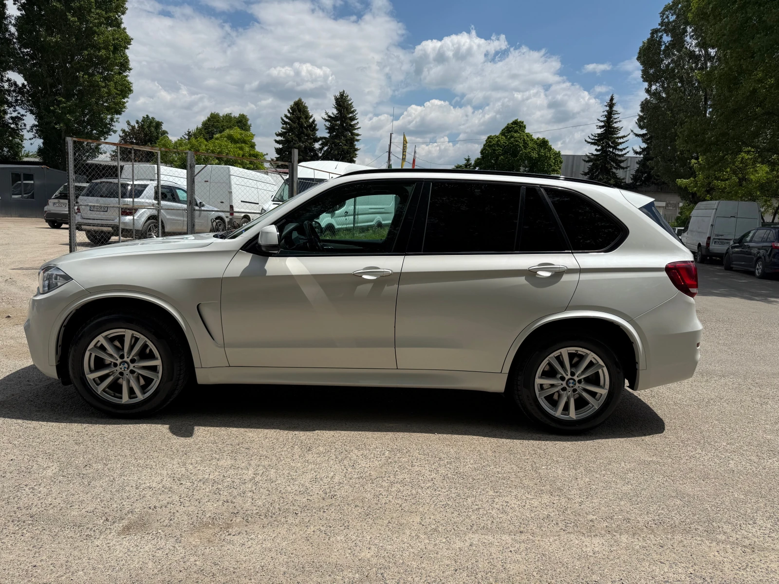 BMW X5 4.0d xDrive M-Paket 7-местен, снимка 4 - Автомобили и джипове - 54753474