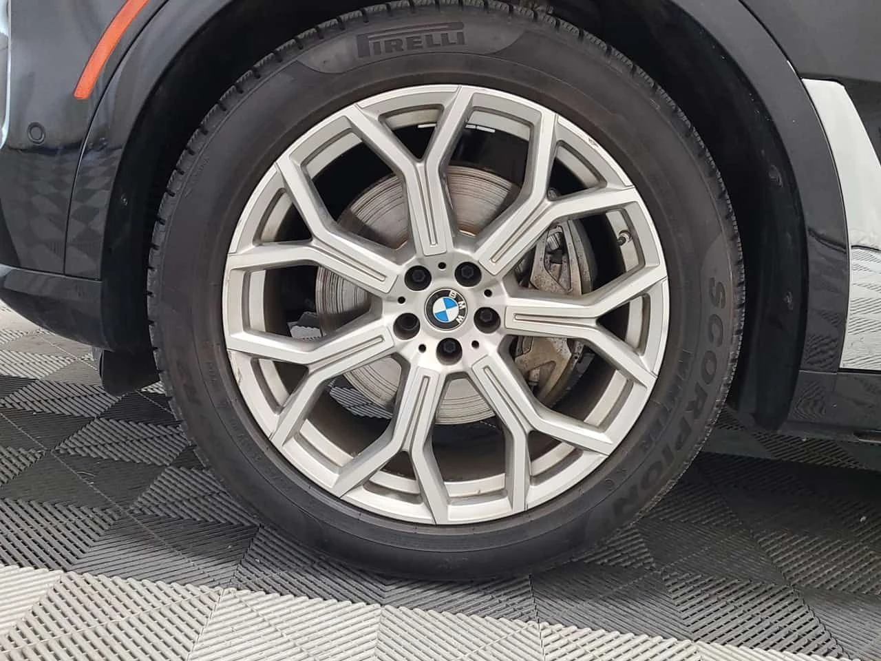 BMW X7 * XDRIVE40I * Един собственик * Без инциденти * , снимка 6 - Автомобили и джипове - 54918595