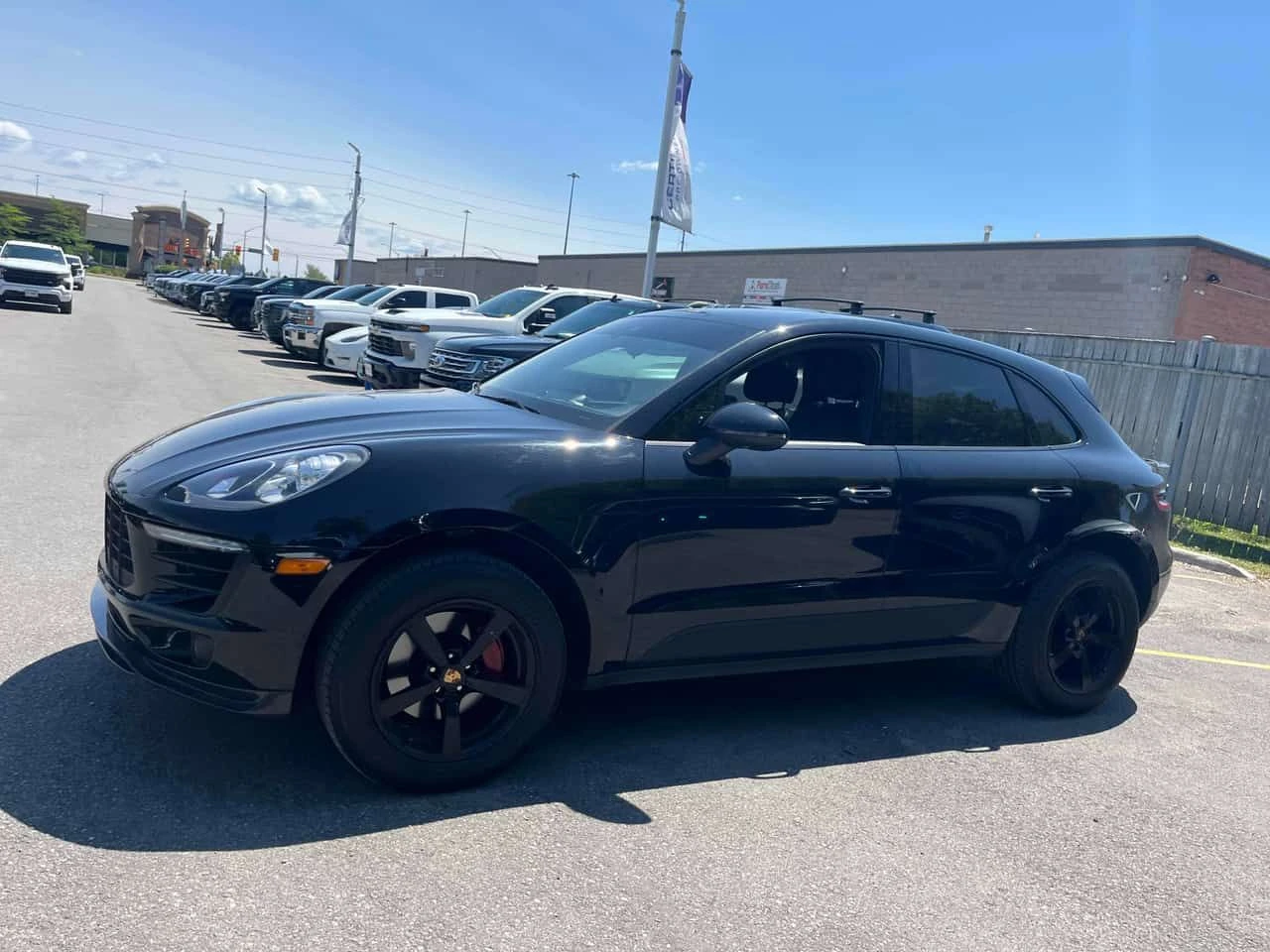 Porsche Macan * AWD * CARFAX * ОПЦИЯ ЗА ФИНАНСИРАНЕ, снимка 2 - Автомобили и джипове - 55478554