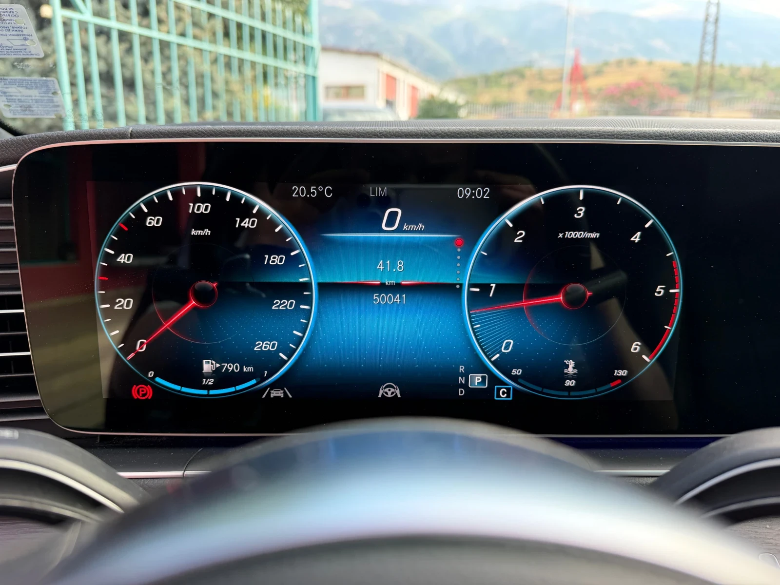 Mercedes-Benz GLS 400 d 4M AMG Line* HUD* Burmester* SoftClose* 7 места, снимка 6 - Автомобили и джипове - 55703803