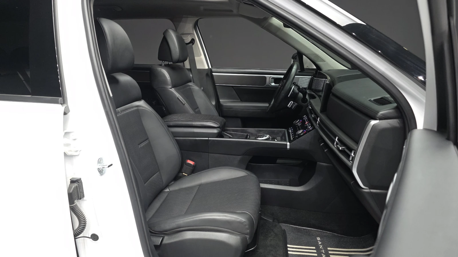 Hyundai Santa fe 2.5T Exclusive* HUD* ЕЛ. БАГАЖНИК* КРАЙНА ЦЕНА, снимка 11 - Автомобили и джипове - 56133586