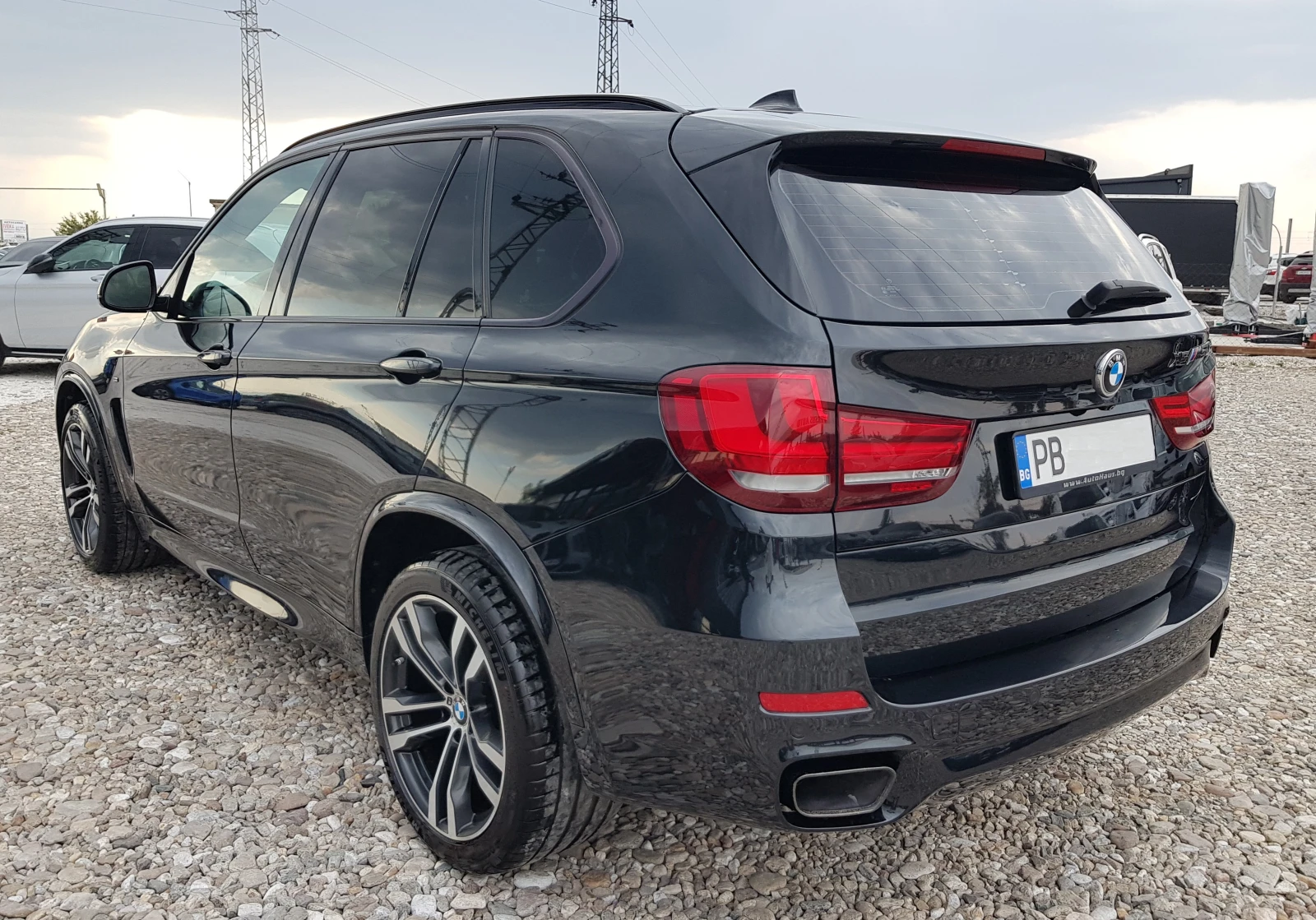 BMW X5 M50D КАСКО, снимка 7 - Автомобили и джипове - 56197641