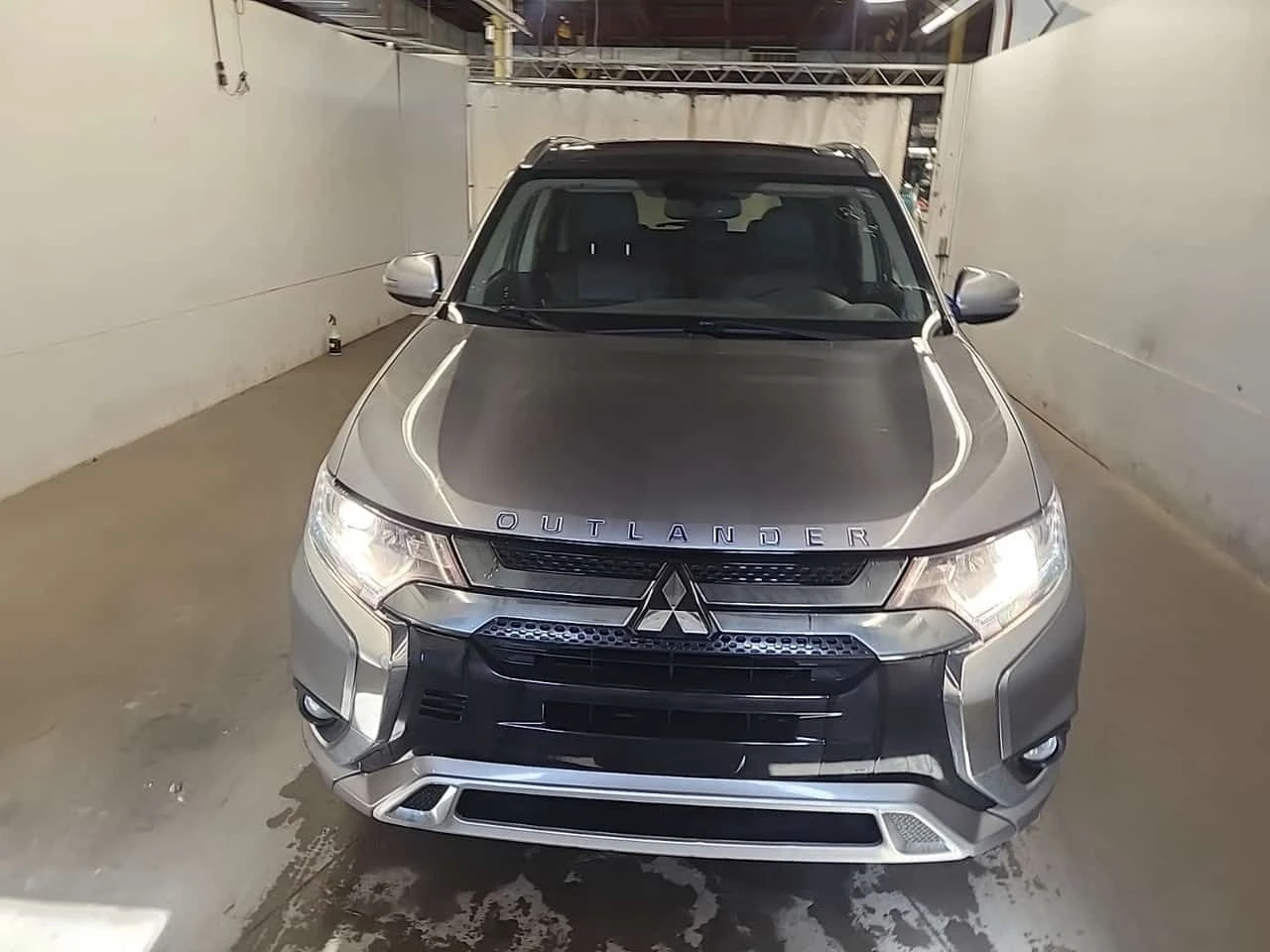 Mitsubishi Outlander * LE S AWC * CARFAX * , снимка 2 - Автомобили и джипове - 56656217
