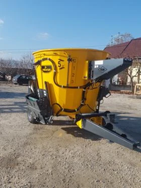Друг вид Внос микрсер 5м3( смесител за фураж ), снимка 2