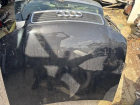 Преден Капак Audi A4 B6 Черен, снимка 2