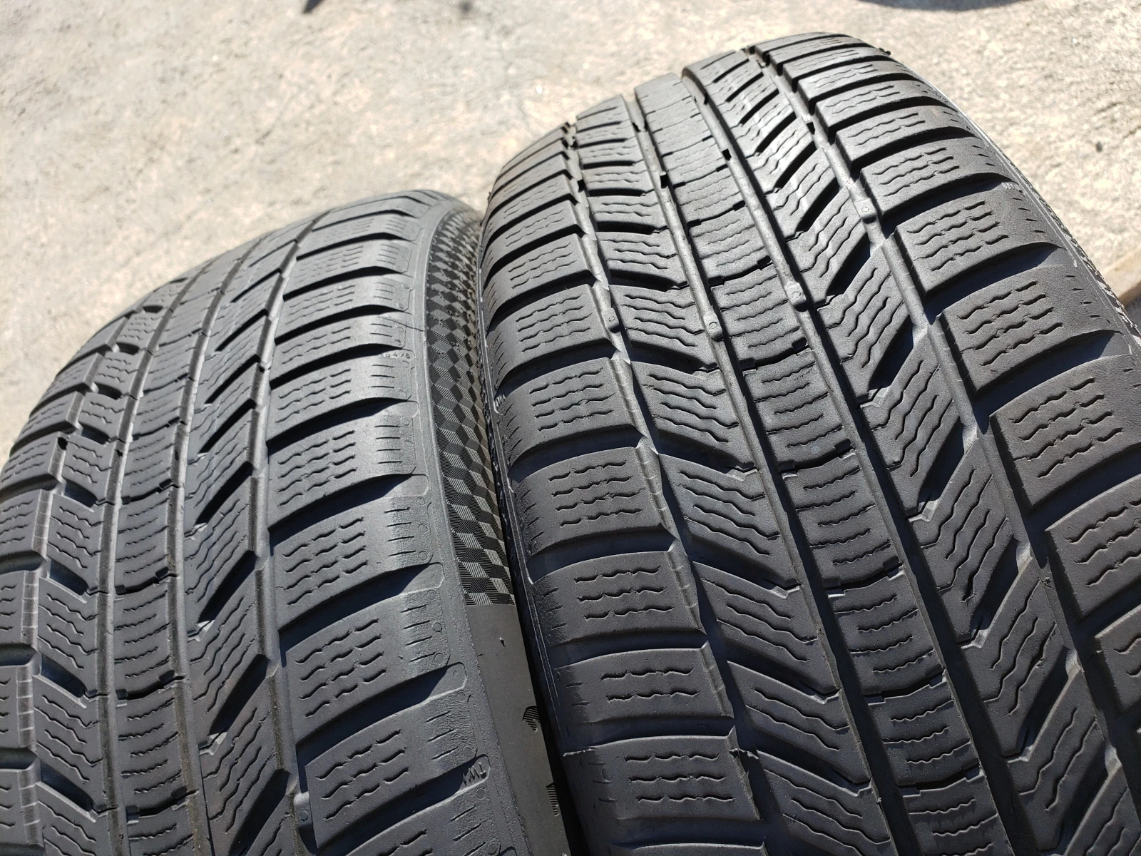 Гуми Зимни 205/55R17, снимка 3 - Гуми и джанти - 56244787