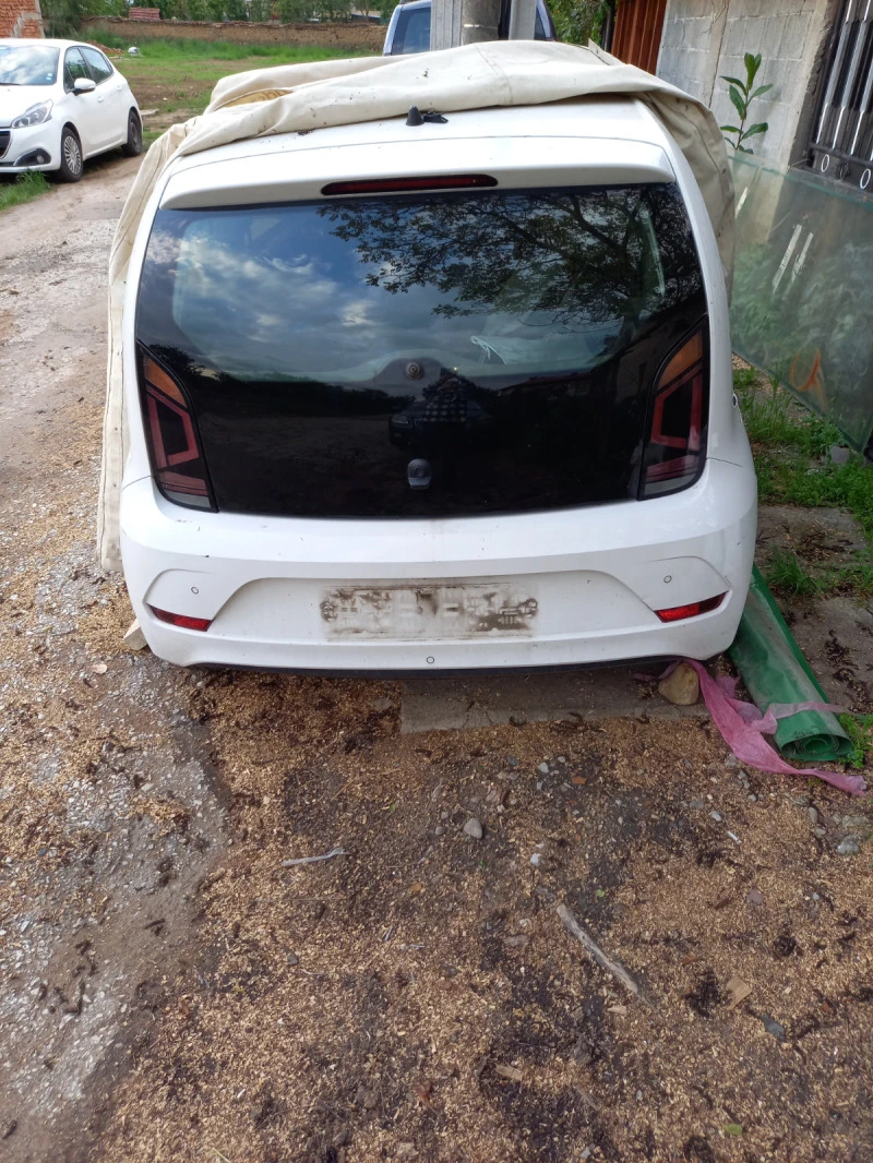 VW Up, снимка 2 - Автомобили и джипове - 47408045