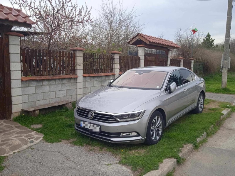 VW Passat, снимка 1 - Автомобили и джипове - 45431957