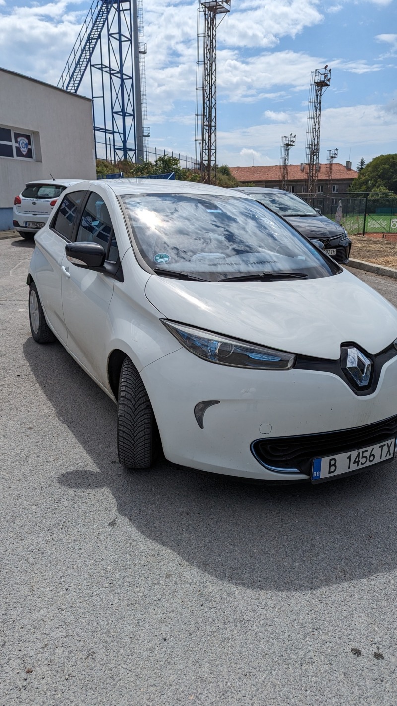 Renault Zoe, снимка 1 - Автомобили и джипове - 45976200