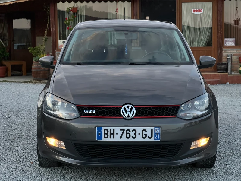 VW Polo 1.6 TDi, снимка 5 - Автомобили и джипове - 47454956