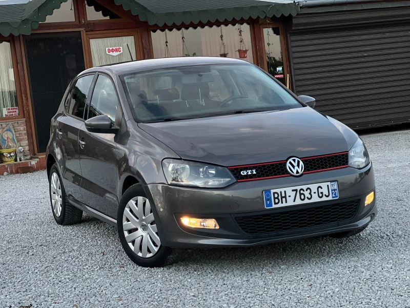 VW Polo 1.6 TDi, снимка 4 - Автомобили и джипове - 47454956